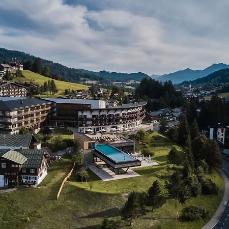 A-Rosa Ifen Hotel Kleinwalsertal Hirschegg  Luaran gambar Aerial view of the resort